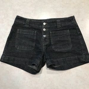 Levi’s High Rise Patch Pocket Denim Shorts 10P